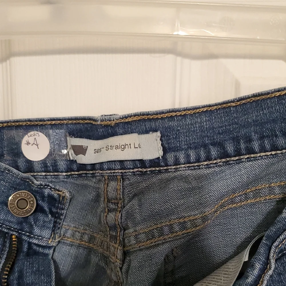 Levi's Men's Light Blue Straight Jeans - Picture 5 of 9
